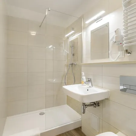 Gosciniec Mala Bawaria 3*